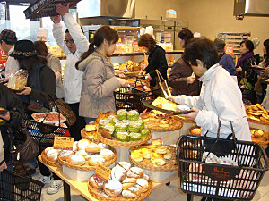 阪食 阪急オアシス山科店 オープン 高質食品専門館 コンセプト店に期待 日本食糧新聞電子版