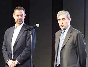 ドゥニ・ヴェルニョ社長（左）と4月1日付で社長に就任するブルーノ・ボードリ氏