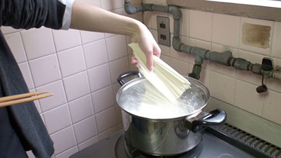 兵庫県乾麺協同組合 そうめん茹でマイスター検定 創設 6月2日に第1回実施 日本食糧新聞電子版