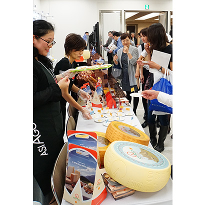 昨年はGI（地理的表示）チーズを一堂に集めたイベントも開催された