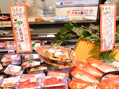 三重県産、静岡県産の鮮魚を提案