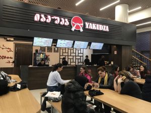 東欧ジョージアで独自の進化を遂げた日本食　人気の理由はチョイスメニュー
