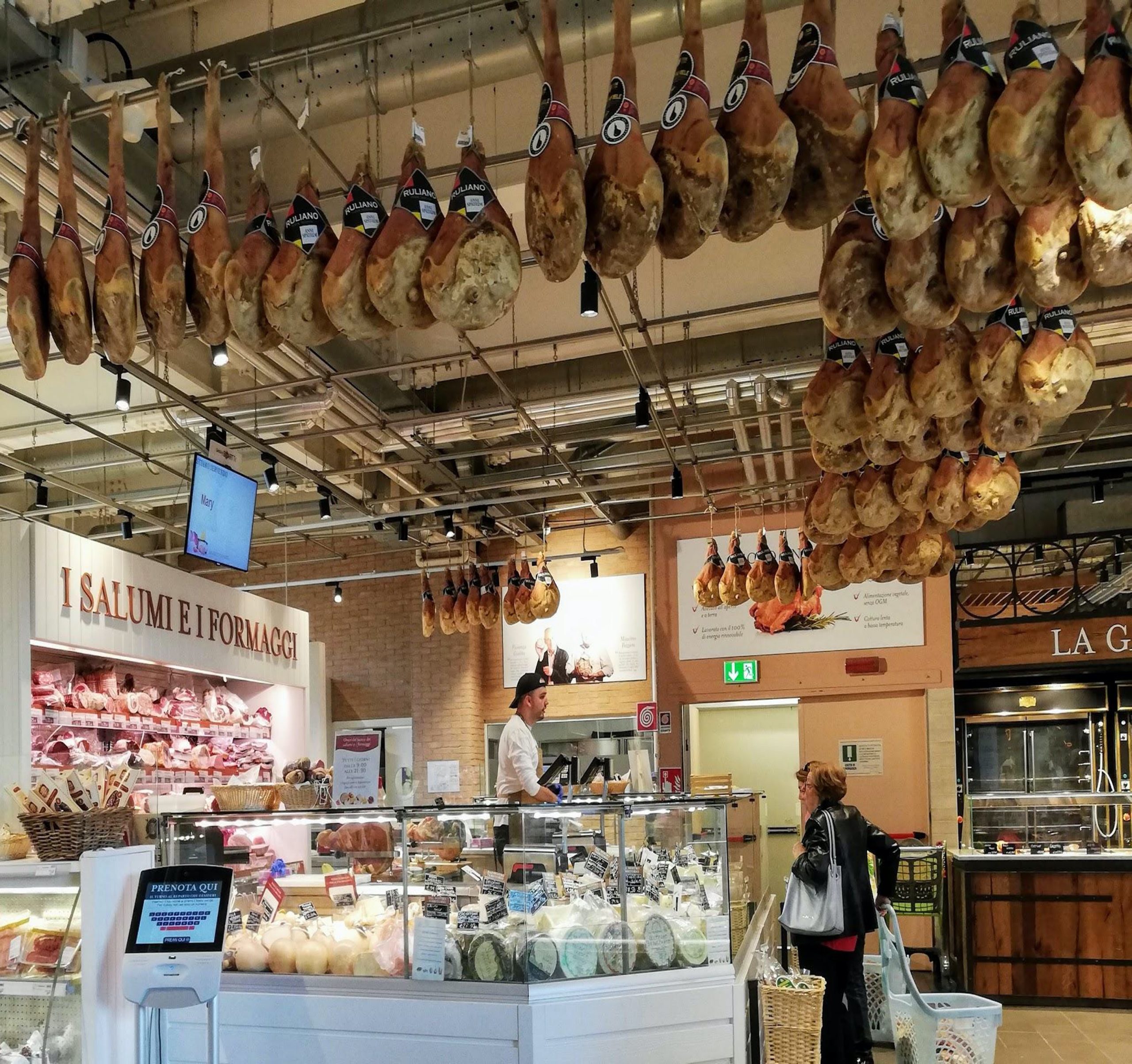 パルマ産の生ハムに学ぶブランド戦略 日本で成功した理由は - 日本食糧