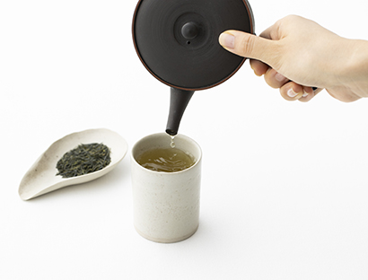 ネット通販ページで販売する「煎茶天竜」（伊藤園）イメージ