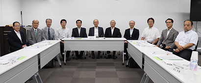8月28日に日本食糧新聞社「食情報館」で開かれた選考委員会