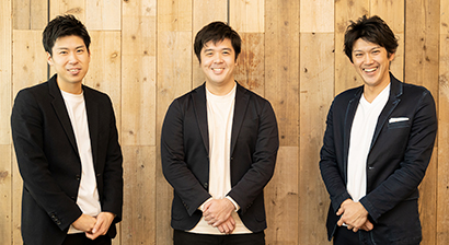 左から、山口翔取締役、矢野健太代表、西森雅直取締役