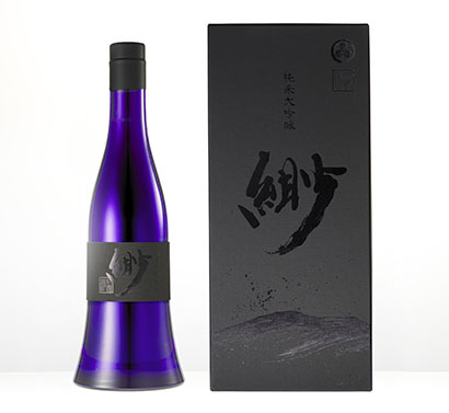 新潟県の蔵元と連携し開発したプレミアム日本酒「緲（びょう）」