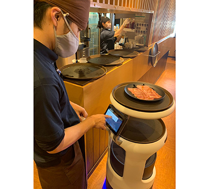 焼肉きんぐ 焼肉の和民 オーダーバイキングのロボット配膳に脚光 日本食糧新聞電子版