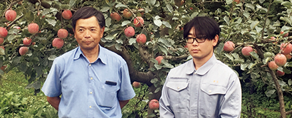 青森県産 オーガニックりんご（関東、近畿の一部店舗限定）北上農園は国内で数少ない有機JAS認定を受けた農園です。愛情込めて育てたりんごをご賞味ください。