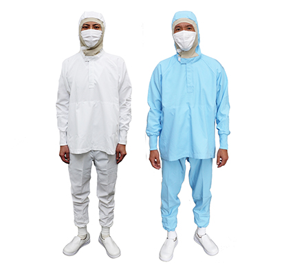 食品工場白衣の新標準品「アラパーカー」（左：ホワイト、右：ブルー）