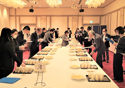 日本パインアップル缶詰協会、「開缶研究会」を開催　今年も国産が優位