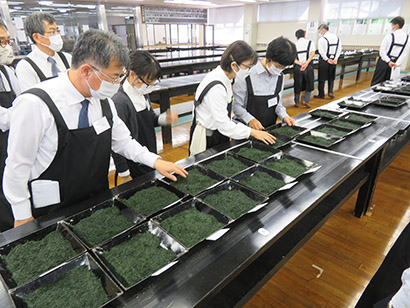 緑茶特集：「全国お茶まつり」　12年ぶりに埼玉県開催　優れた品質の製品揃う