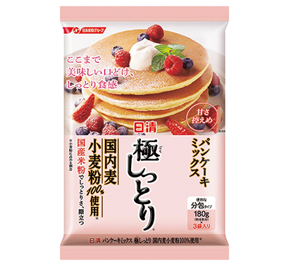 「日清　パンケーキミックス　極しっとり　国内麦小麦粉100％使用」540g