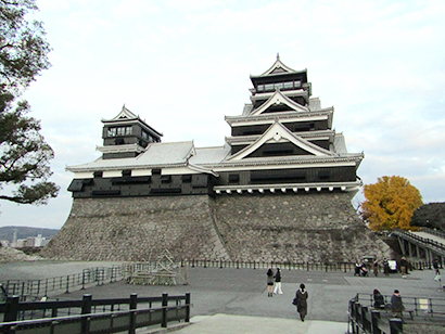 天守閣の公開が始まった熊本城