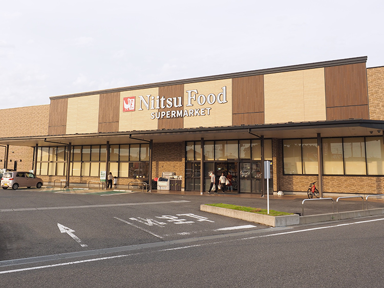 にいつフードセンターは新潟市を中心に五泉市や加茂市など8店舗を展開