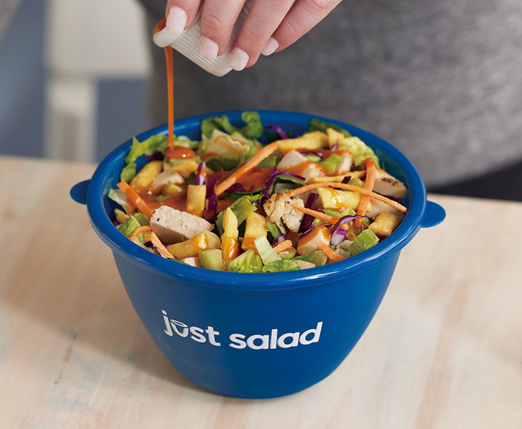 「ジャストサラダ」の「リユーザブル・ボウル」／courtesy of Just Salad