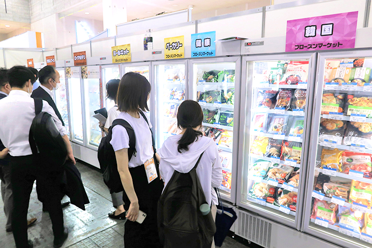 近畿中四国卸売流通特集：大手卸展示会＝日本アクセス　冷食・菓子の西日本企画も