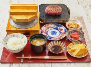「肉と米」でハンバーグ第4次ブーム到来　進化系から見える日本人に合うハンバー…