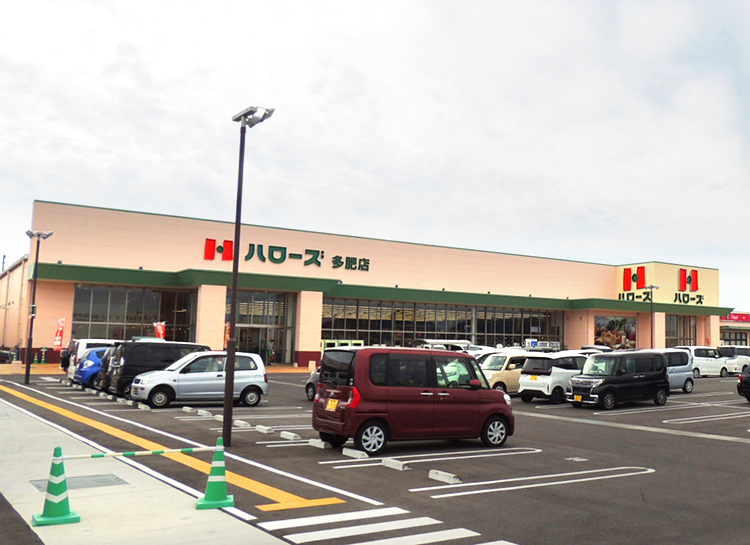 多肥店は香川県高松市に昨年末オープンした100店目の店舗だ