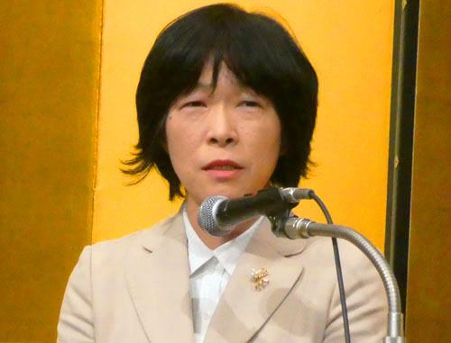 新井ゆたか消費者庁長官