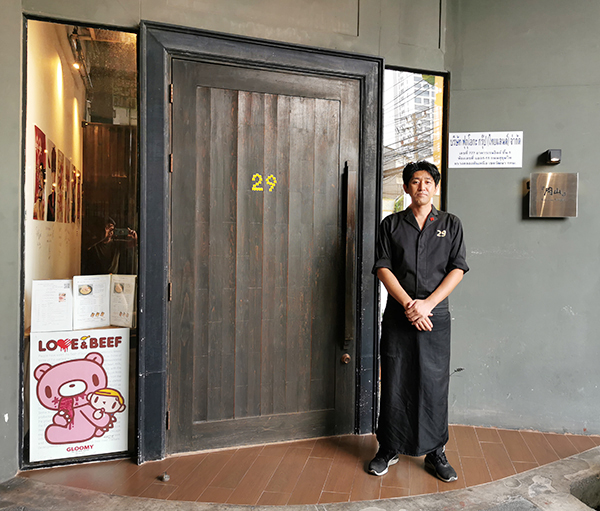 海外日本食　成功の分水嶺（183）赤身肉料理店「肉山バンコク」〈上〉