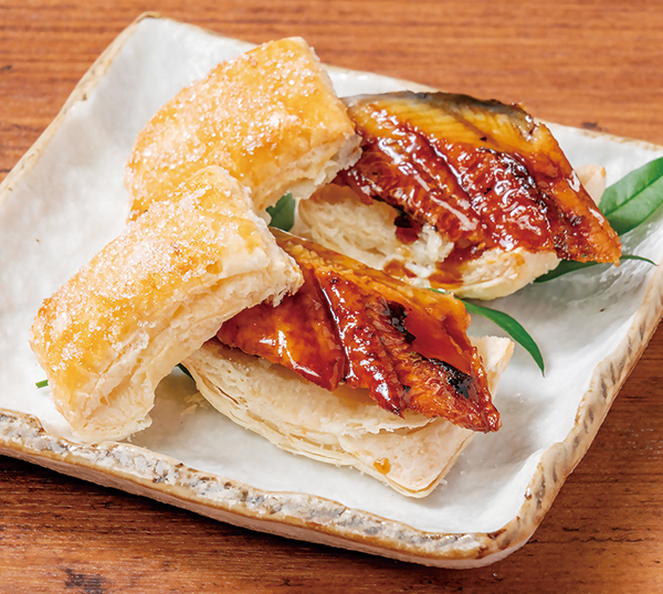「山椒 鰻のパイ」605円（税込み）　さくさくパイでウナギの蒲焼きをサンド！
