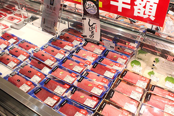 水揚げ量日本一のマグロを販売する塩釜店