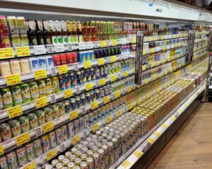 ストロング系缶酎ハイ市場の縮小から～日本のアルコールの飲み方の変化