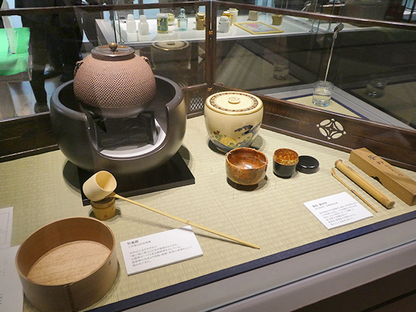 時代に応じた「茶器」の変遷に触れることができる「お茶の文化創造博物館」