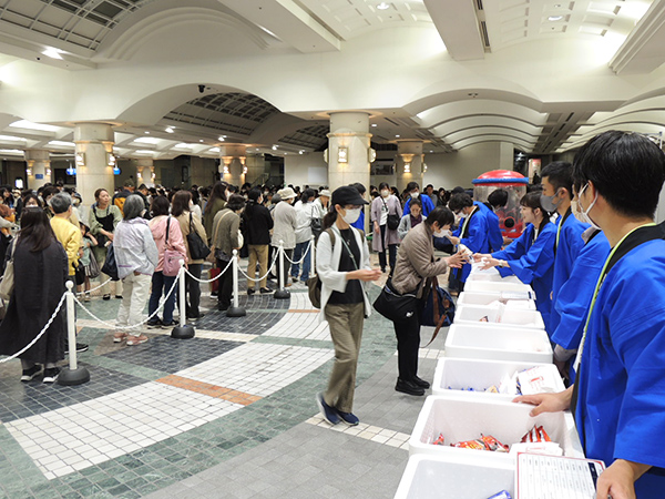 中四国アイスクリーム協会、広島駅でアイスクリームフェス開催　11社のアイス堪…