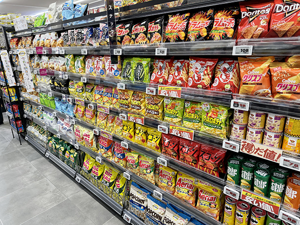 【速報】スナック菓子メーカー　6000億円市場見据え増産体制急ぐ