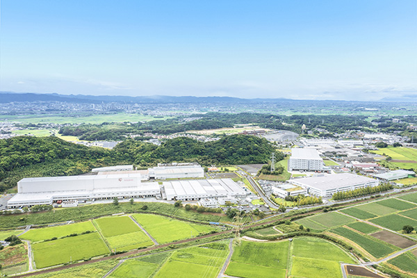 アイリスオーヤマ、鳥栖工場が稼働　食品の西日本製造拠点
