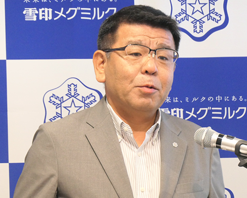 福田耕治市乳事業部長