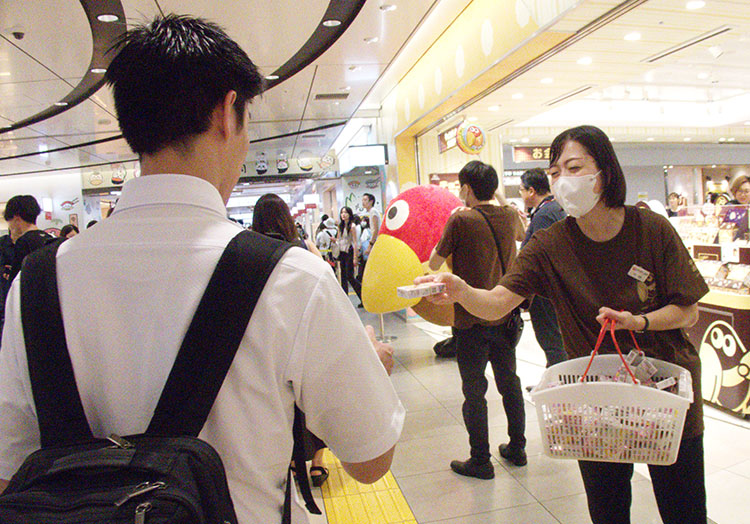 森永市場開発、キョロちゃんの日　チョコボール無料配布