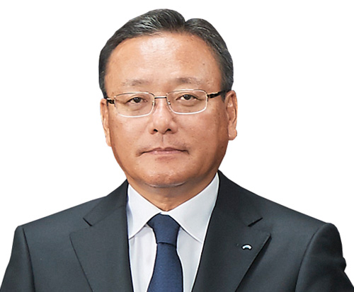 代表取締役社長　山口普氏