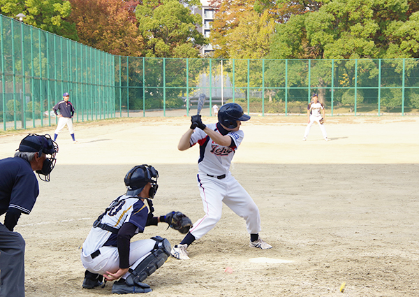 勝利を目指し各チームが一致団結して試合を繰り広げる（写真は前回大会）