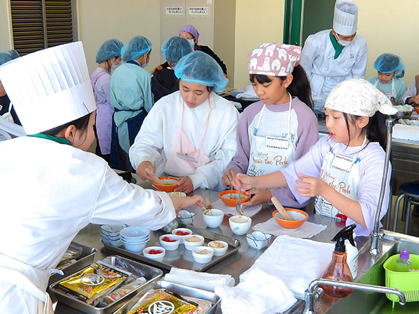 中部秋季特集：「あいち野菜でつながるプロジェクト」　小学生対象に料理教室