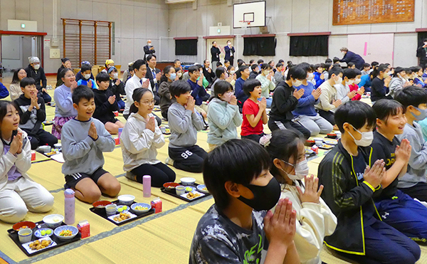 未来への羅針盤　食が紡ぐ共生社会：和食文化国民会議　だし給食、10年で8倍