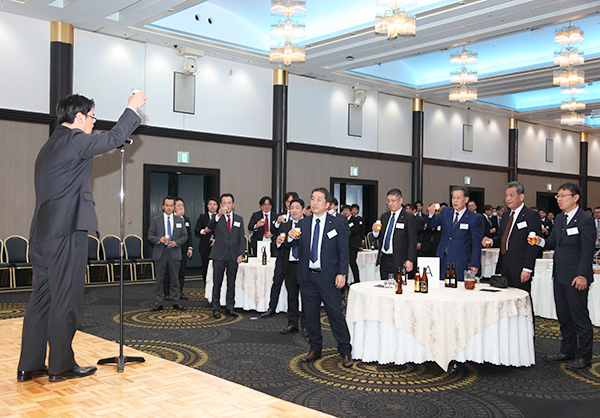 長野県食品問屋連盟、賀詞交歓会開催　地域流通死守へ一丸　垣根越えて連携