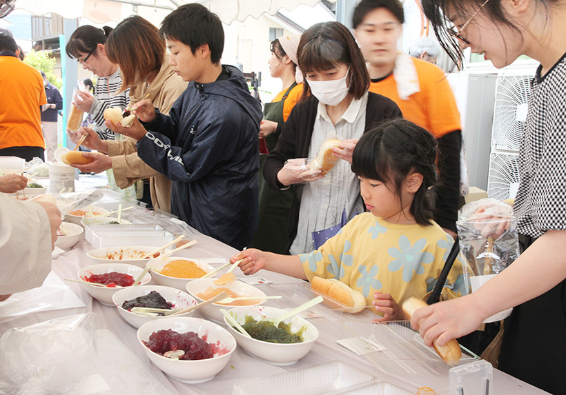 寿高原食品、「ジャム祭り」開催　塗り放題など楽しむ