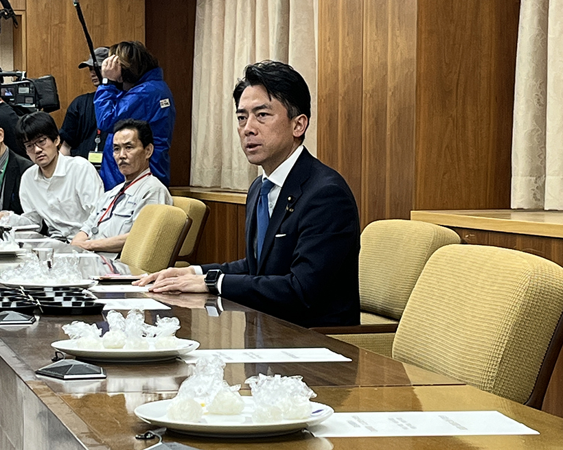 小泉農相、備蓄米の試食会で「違い感じない」とアピール　21年産米「知恵出てく…