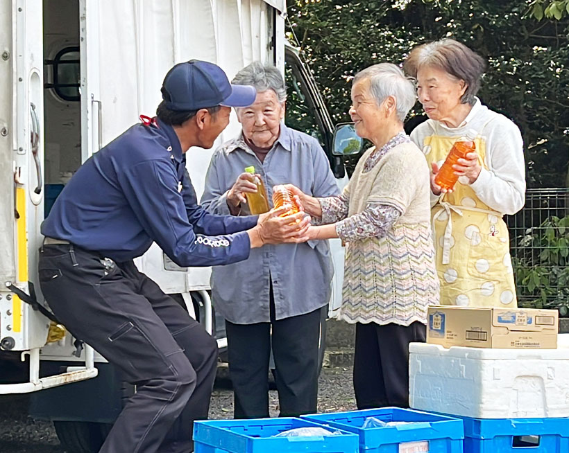 コープこうべ、宅配で廃食油回収　リサイクル売却益を子育て支援へ活用