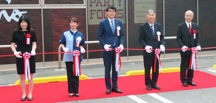 ローソン、1号店「桜塚店」でセレモニー　創業50周年を盛大に