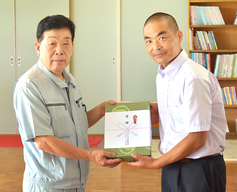 玉垣製麺所、七夕にそうめん寄贈　保育園・幼稚園へ