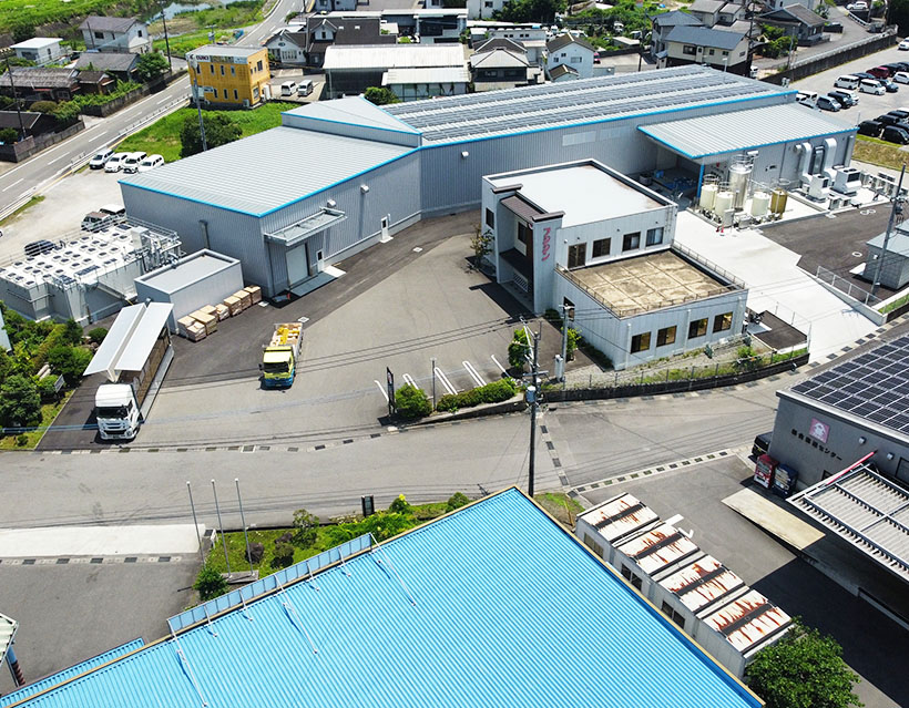 富士甚醤油、環境配慮の新工場「サンアス第二工場」竣工　紙パック製品参入
