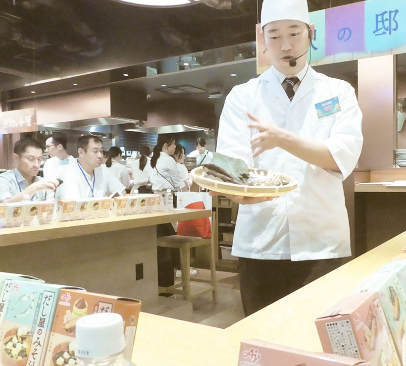 味の素、FD味噌汁とパン入スープのシェア向上へ　だしの違い、食感で差別化