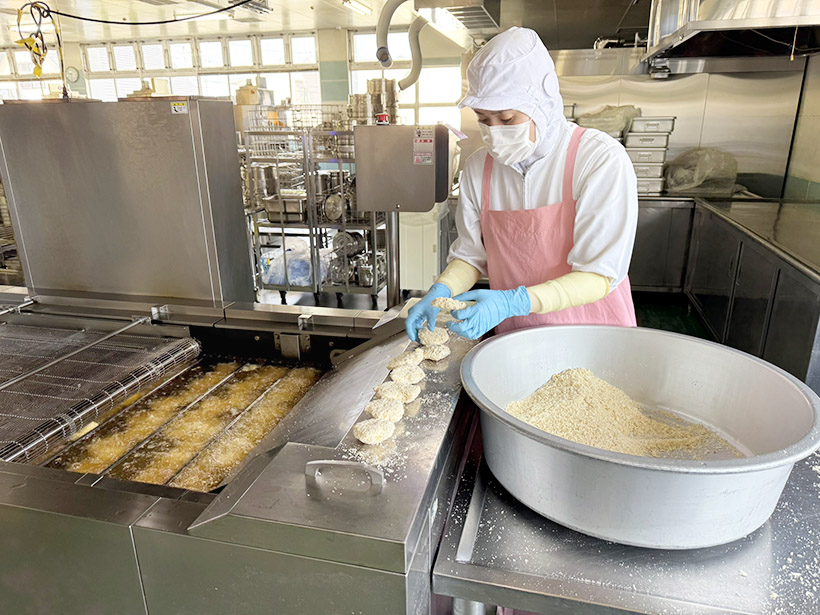 人口減少に向き合う：コープさっぽろ　食のプラットフォームへ　充実した生活追求