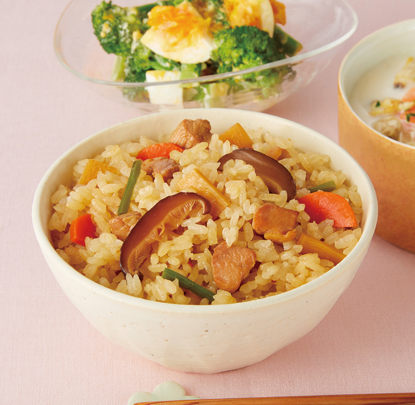 炊飯器に入れて、スイッチを押すだけ！　丸美屋の釜めしでほっこり