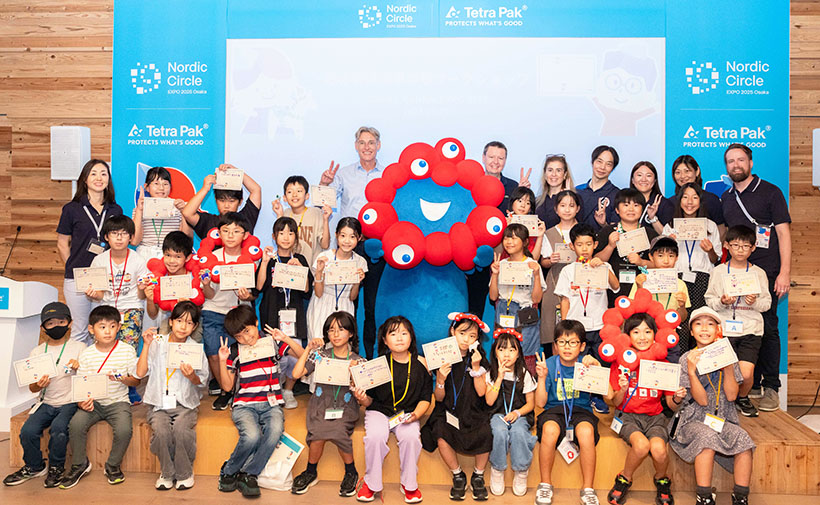 大阪・関西万博：日本テトラパック、小学生が紙の資源循環を体験