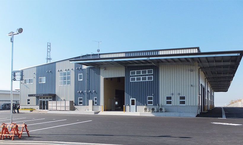 箱根西麓の山あいにある三島青果(三島市)